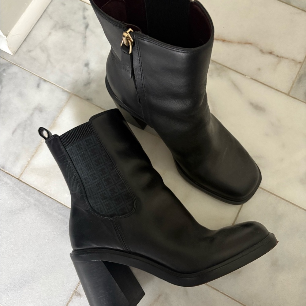 SARTO By Franco Sarto Paula Chelsea Black Leather Boot